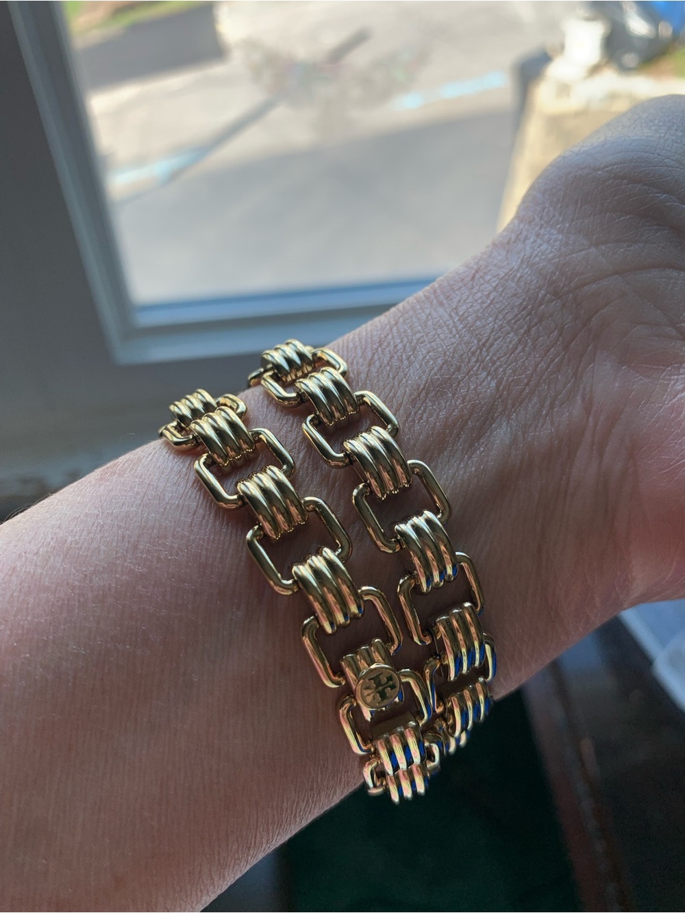 TBW1067 Tory Burch Gold  Watch with matching bracelet - Picture 6 of 7